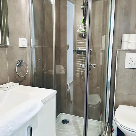 Renovated Near The Croisette *