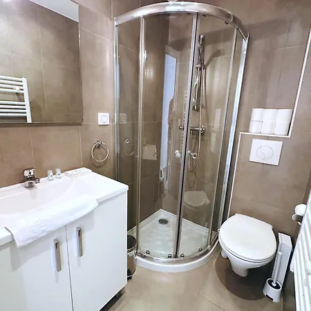 Renovated Near The Croisette Cannes