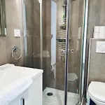 Renovated Near The Croisette *
