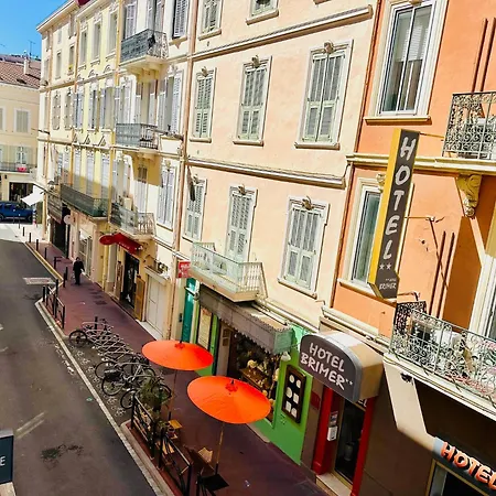 Renovated Near The Croisette شقة